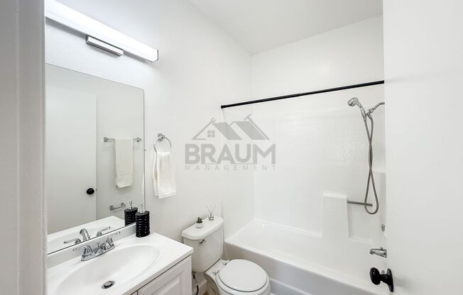 2 beds, 2 baths, 1,000 sqft, $2,495, Unit 217