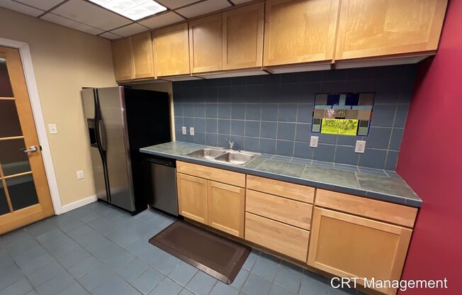 Charming 1 Bed, 1 Bath Condo Available in Cherry Creek.