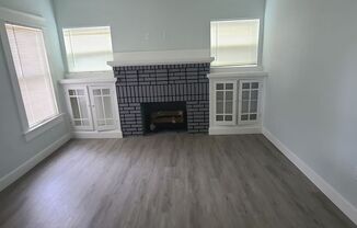 2 beds, 1 bath, $1,750