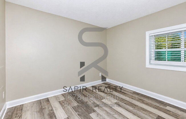 2 beds, 1 bath, 1,100 sqft, $1,350, Unit A