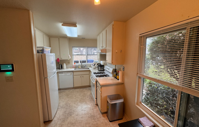 8364 Summerdale Rd, Unit A