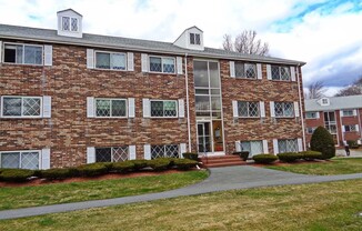 5 FERNVIEW AVE