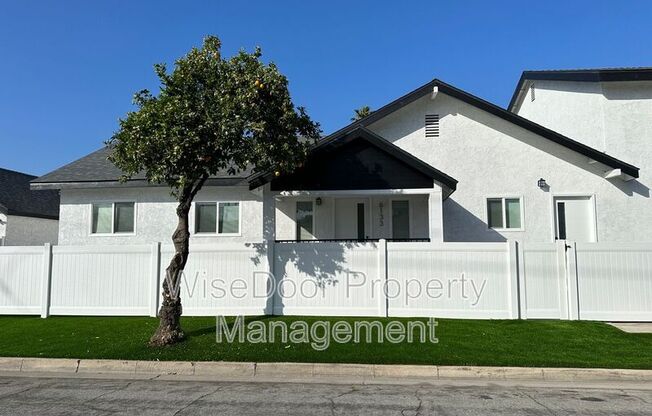 6133 DANBY AVE
