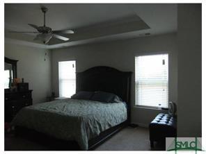 3 beds, 2.5 baths, $2,200