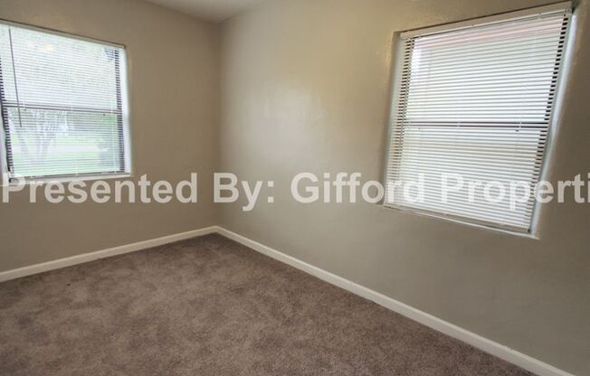 3 beds, 1 bath, $1,395