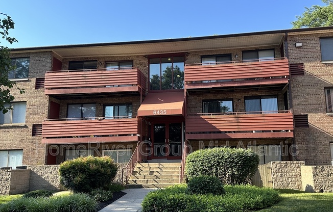 6435 RICHMOND HWY