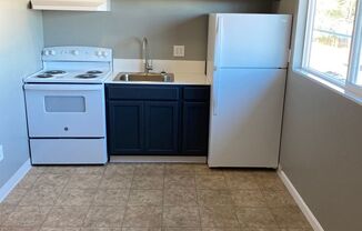 Studio, 1 bath, 380 sqft, $795, Unit 201