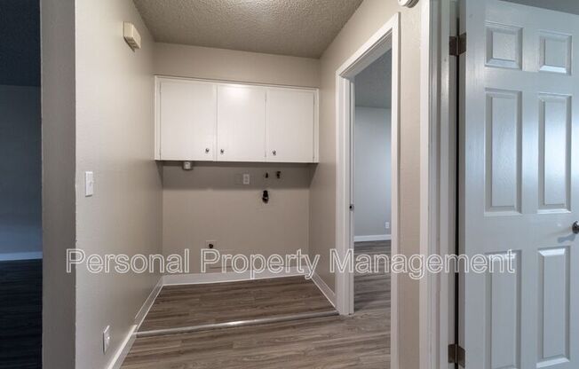1008 NE 86 ST