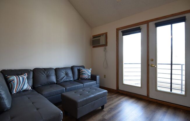 4 beds, 2 baths, $4,500