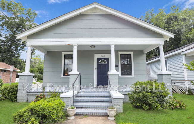 669 E 32 ST
