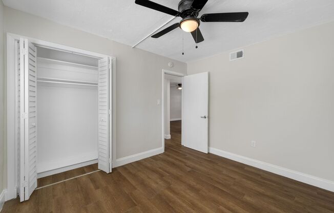 2 beds, 1 bath, 740 sqft, $1,595, Unit 202