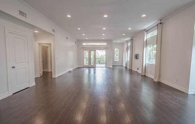 COMING SOON! Woodland Hills Single Story 3 Bedroom Home for Rent!