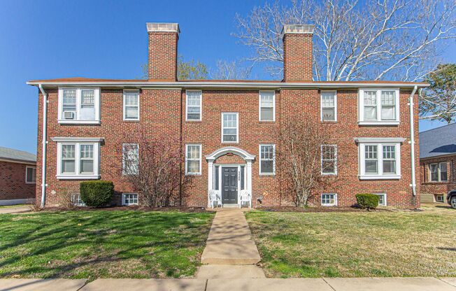 (220) 1140 Ursula Ave