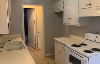 1 bed, 1 bath, 550 sqft, $1,299, Unit 10