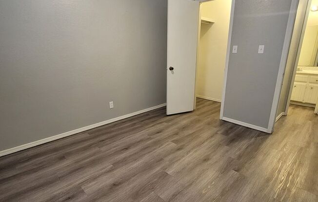 1 bed, 1 bath, 453 sqft, $850, Unit D-3