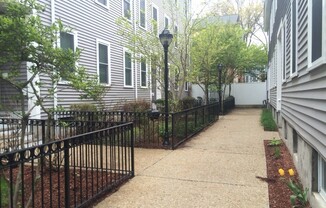 7 MULLINS CT