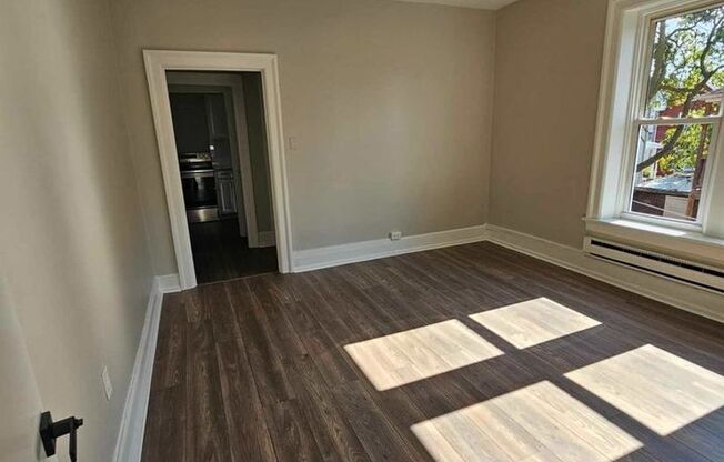 1 bed, 1 bath, 750 sqft, $1,200, Unit 2 EF