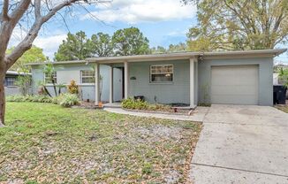 Perfect 3BR/1BA South Tampa home with Large Fenced Yard