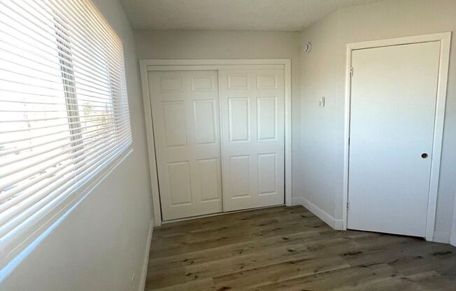 2 beds, 1.5 baths, 805 sqft, $2,095, Unit 15