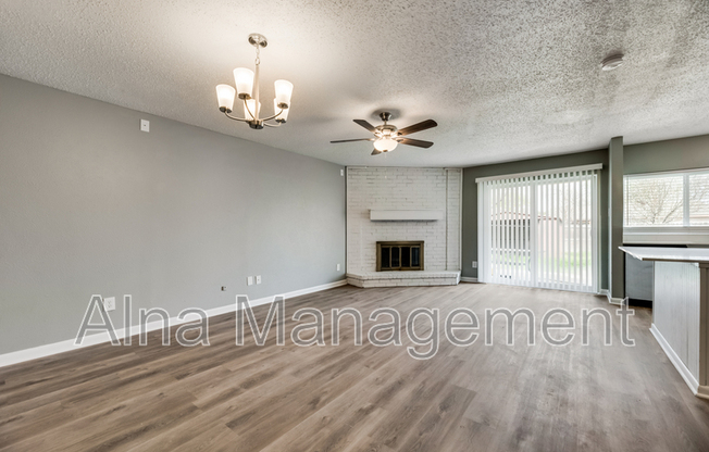 1609 WHITEOAK DR