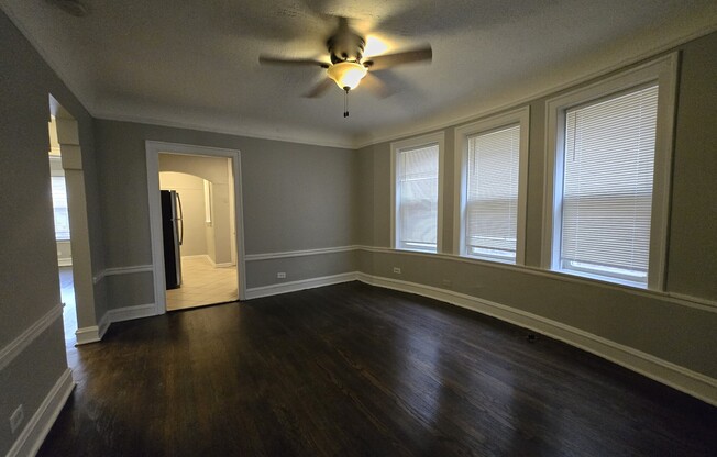 1307 W 91