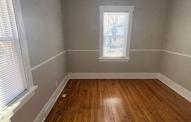 2 beds, 1 bath, $1,550