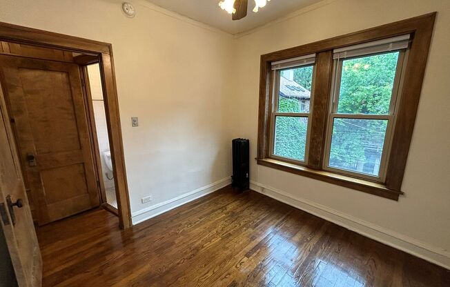 1 bed, 1 bath, 425 sqft, $1,785, Unit 233-227