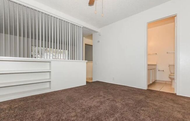 Studio, 1 bath, 410 sqft, $815, Unit 1-68