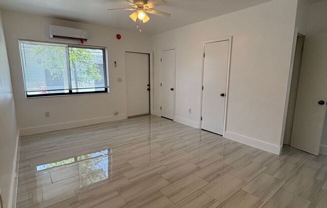 671 SW 7 ST