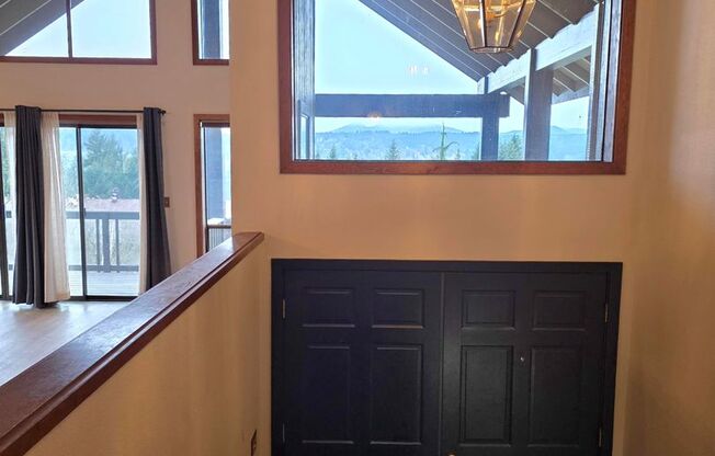 4 Bedroom Poulsbo Home