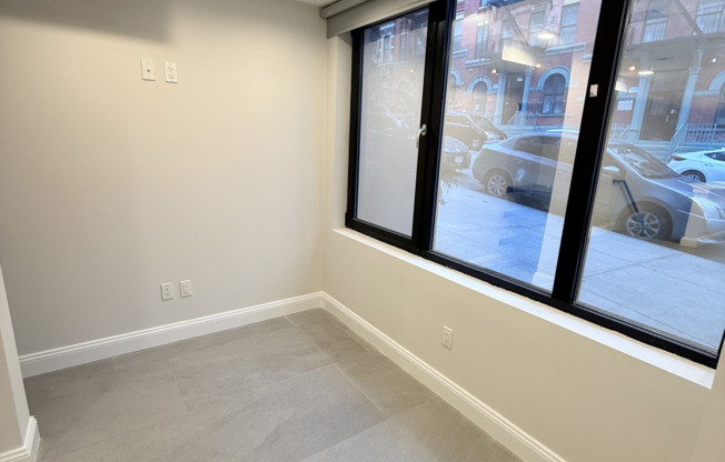168 E 100 ST