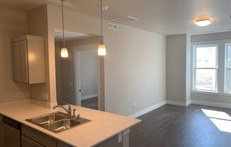 1 bed, 1 bath, 663 sqft, $1,300, Unit 1575 River Edge Road