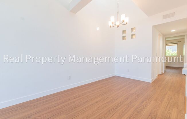 Spectacular 2 Bedroom, 2 Bath Condo with Large Loft flex-space