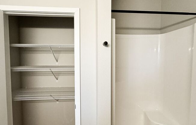 3 beds, 2 baths, 1,404 sqft, $1,975, Unit C302