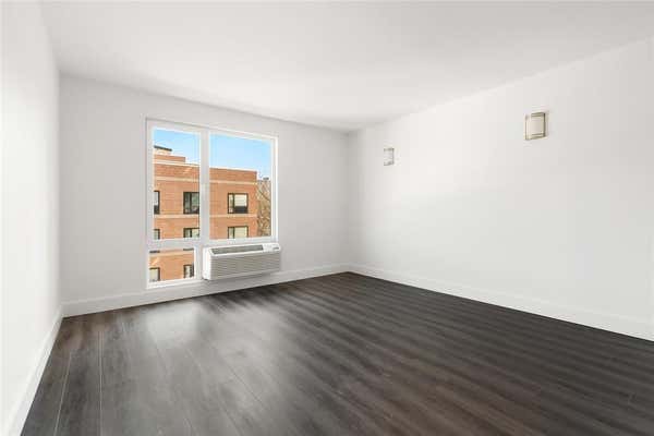 2 beds, 2 baths, 1,012 sqft, $3,139, Unit 1D