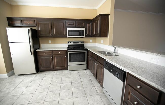 2 beds, 2.5 baths, $1,300