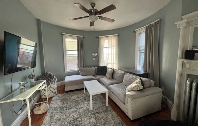 22 PLEASANT ST