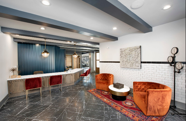 Leasing Lobby 02