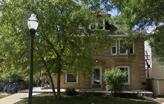 10 LANGDON ST
