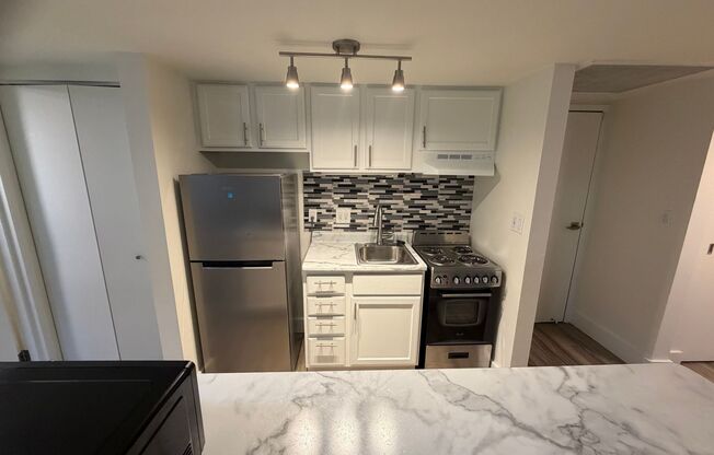 2 beds, 1.5 baths, 950 sqft, $1,545, Unit 232W
