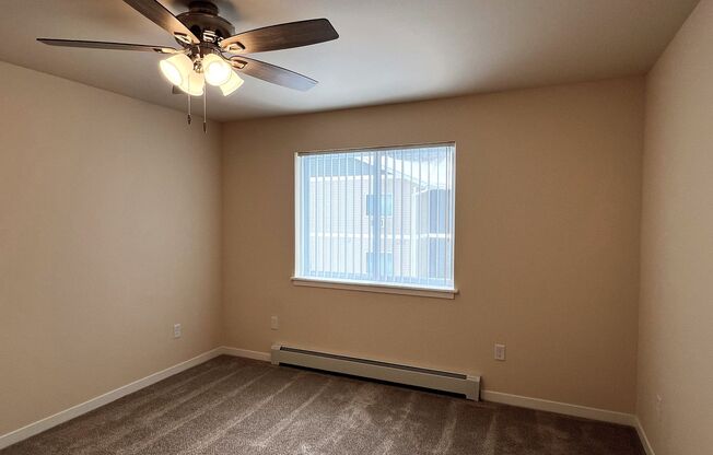 2 beds, 1.5 baths, 1,360 sqft, $1,675, Unit AT 709-35