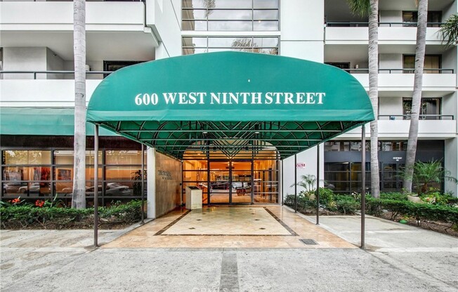 1 bed, 1 bath, 754 sqft, $2,552, Unit 1103
