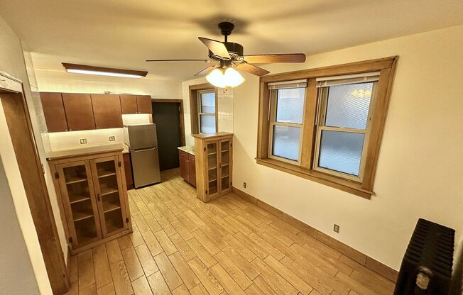 1 bed, 1 bath, 475 sqft, $2,370, Unit 233-122