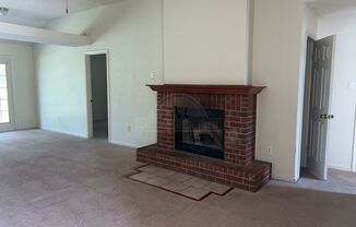 4 beds, 2 baths, $1,295