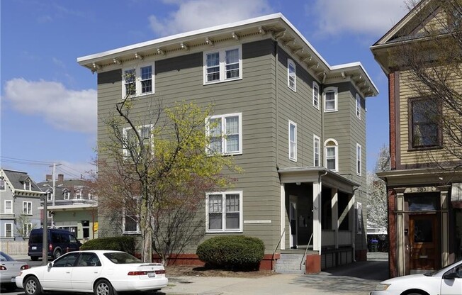 387 BROADWAY WAY