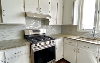 2 beds, 1 bath, 1,000 sqft, $2,000, Unit 2