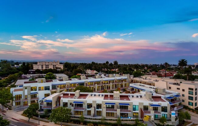 2 beds, 2 baths, 1,076 sqft, $8,995, Unit B112