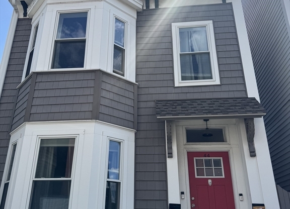 44 L ST