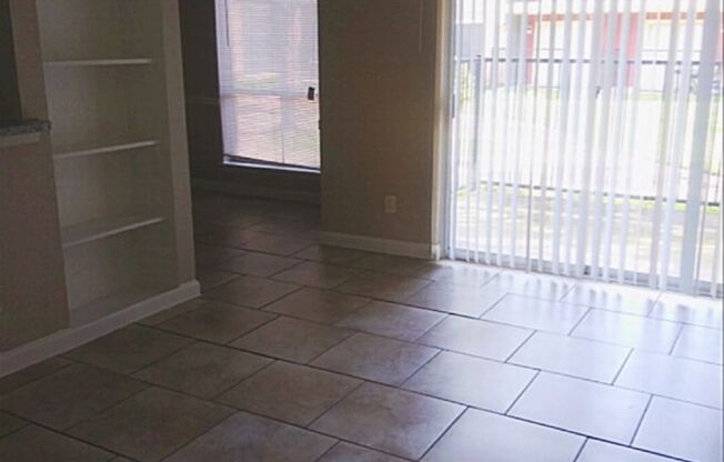 Spanish Meadows Apartments