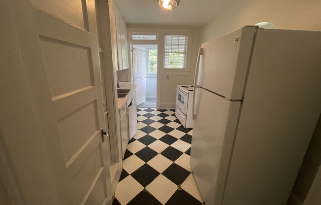 Waccamaw Avenue - Student Rental